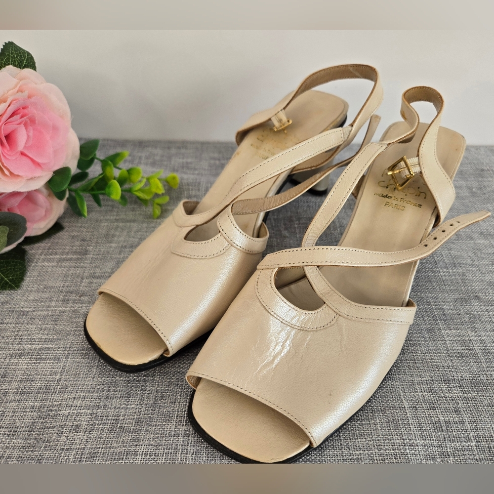 Vintage Pierre Chupin Paris Beige Sandals, Made In France, Size 37.5‎ EU, 7 US